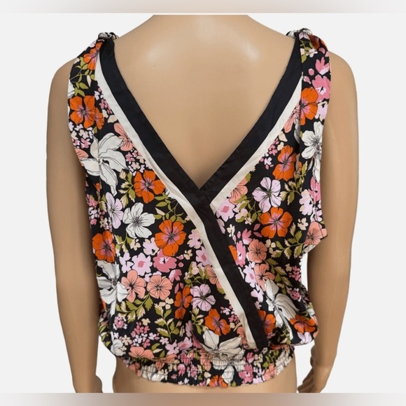 Joie Floral Tie Shoulder Wrap Front Cropped Tank Top M - Picture 3 of 16
